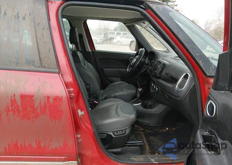 2015 Fiat 500L Lounge z USA, uszkodzony, nr VIN ZFBCFACH0FZ032182